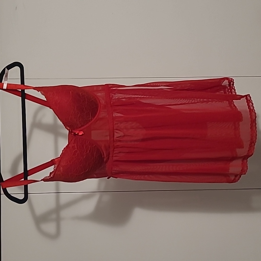 NWOT Daisy Fuentes Red Mesh Babydoll